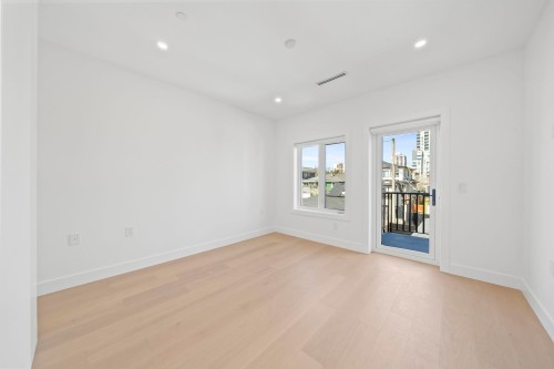 531 61St Avenue W, Vancouver, BC 