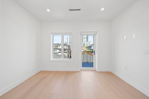 531 61St Avenue W, Vancouver, BC 