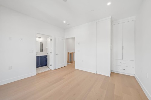 531 61St Avenue W, Vancouver, BC 