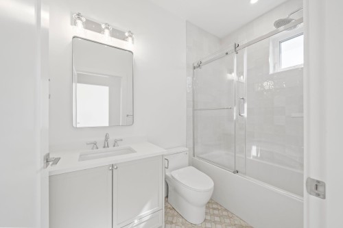 531 61St Avenue W, Vancouver, BC 