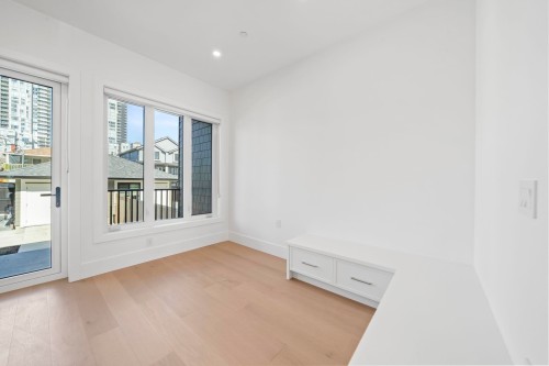 531 61St Avenue W, Vancouver, BC 