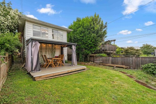 2641 5Th Avenue E, Vancouver, BC 