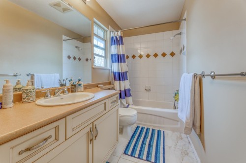 123 Maple Drive, Port Moody, BC 