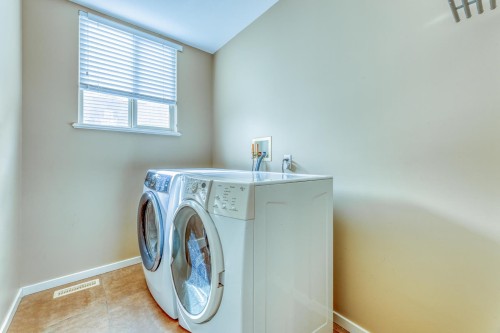 123 Maple Drive, Port Moody, BC 