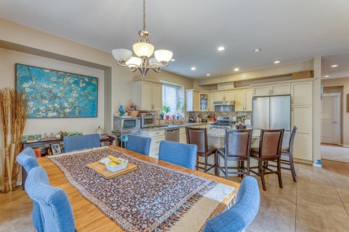 123 Maple Drive, Port Moody, BC 