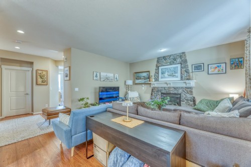 123 Maple Drive, Port Moody, BC 