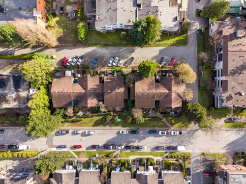 988 Howie Avenue, Coquitlam, BC 