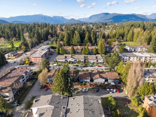 988 Howie Avenue, Coquitlam, BC 