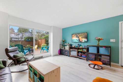 988 Howie Avenue, Coquitlam, BC 