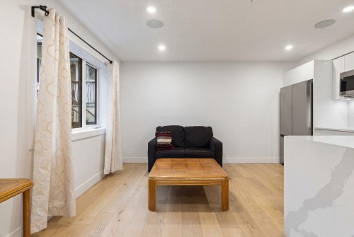 2885 Georgia Street E, Vancouver, BC 