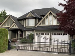 8320 Mowbray Road  Richmond, BC V7A 2B7