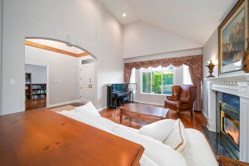 8320 Mowbray Road, Richmond, BC 