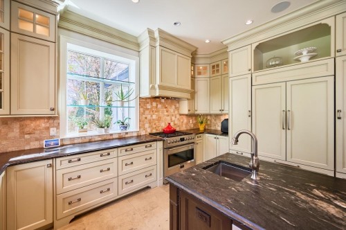 1373 Glenbrook Street, Coquitlam, BC 