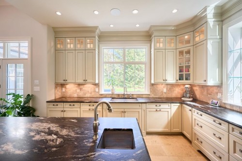 1373 Glenbrook Street, Coquitlam, BC 