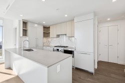 401-6468 Willingdon Avenue  Burnaby, BC V5H 0L3