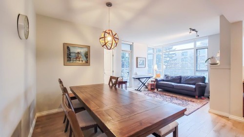 301-9266 University Crescent  Burnaby, BC V5A 4Z1