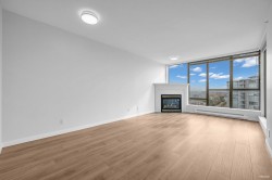 16xx-8180 Granville Avenue Richmond, BC V6Y 4G1