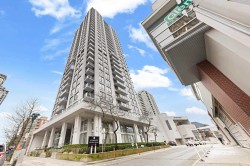 2501-2979 Glen Drive Coquitlam, BC V3B 0B2