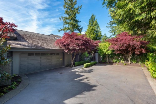 5260 Timberfeild Lane, West Vancouver, BC 