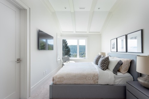 5260 Timberfeild Lane, West Vancouver, BC 