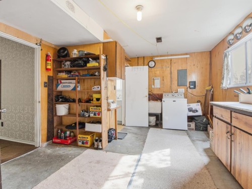 407 13Th Street E, North Vancouver, BC 