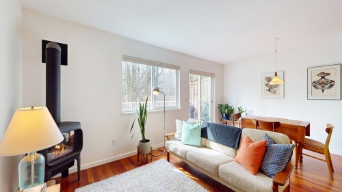 32-39920 Government Road  Squamish, BC V8B 0G5