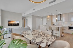 505-5033 Cambie Street  Vancouver, BC V5Z 0H6