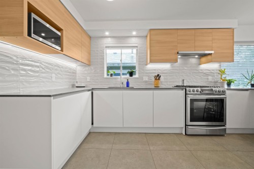 75 Springer Avenue, Burnaby, BC 
