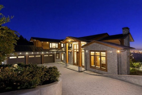 1037 Millstream Road, West Vancouver, BC 