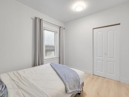 4168 Parker Street, Burnaby, BC 