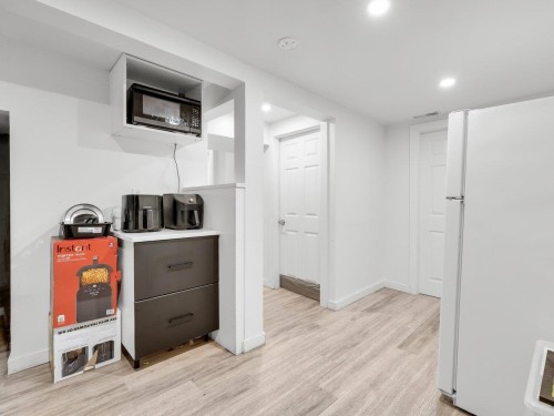 4168 Parker Street, Burnaby, BC 