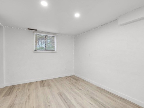 4168 Parker Street, Burnaby, BC 