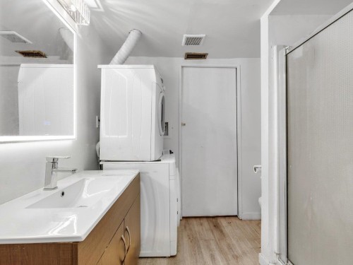 4168 Parker Street, Burnaby, BC 
