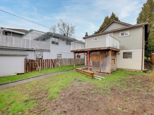 4168 Parker Street, Burnaby, BC 