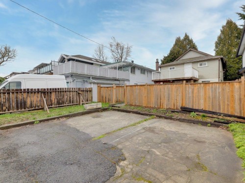 4168 Parker Street, Burnaby, BC 