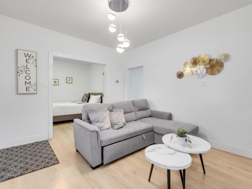 4168 Parker Street, Burnaby, BC 