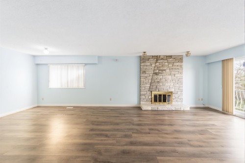 3206 Adanac Street, Vancouver, BC 