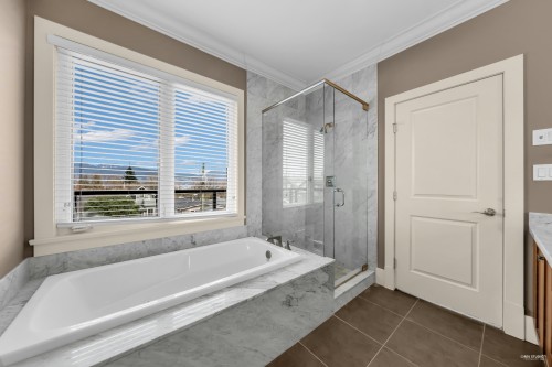 4009 11Th Avenue W, Vancouver, BC 
