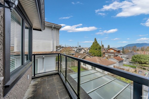 4009 11Th Avenue W, Vancouver, BC 