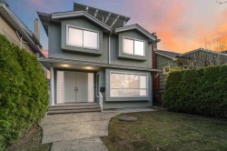 1769 49th Avenue E Vancouver, BC V5P 1T2