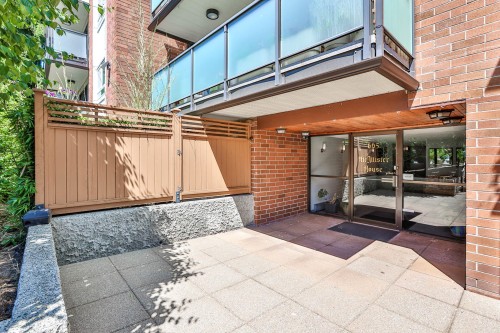 205-665 6th Avenue E Vancouver, BC V5T 4J3