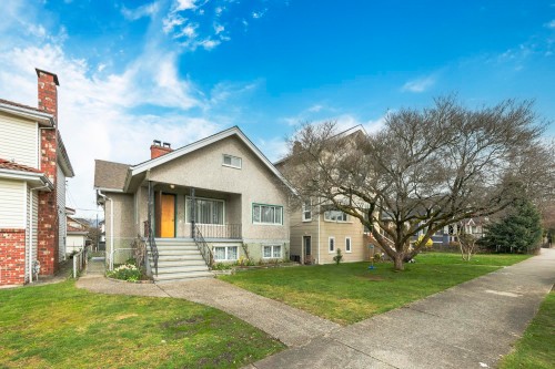 3521 Triumph Street, Vancouver, BC 
