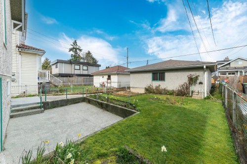 3521 Triumph Street, Vancouver, BC 