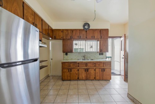 3521 Triumph Street, Vancouver, BC 