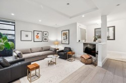 4308 Yew Street  Vancouver, BC V6L 3C8