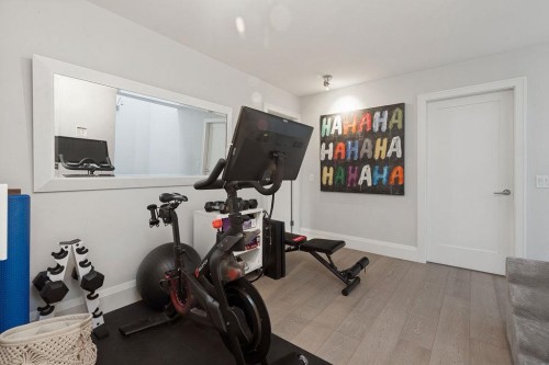 4308 Yew Street, Vancouver, BC 