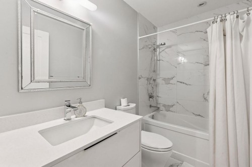 4308 Yew Street, Vancouver, BC 