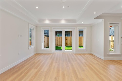 4852 Slocan Street, Vancouver, BC 