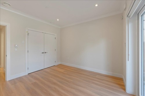 4852 Slocan Street, Vancouver, BC 