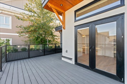 4852 Slocan Street, Vancouver, BC 